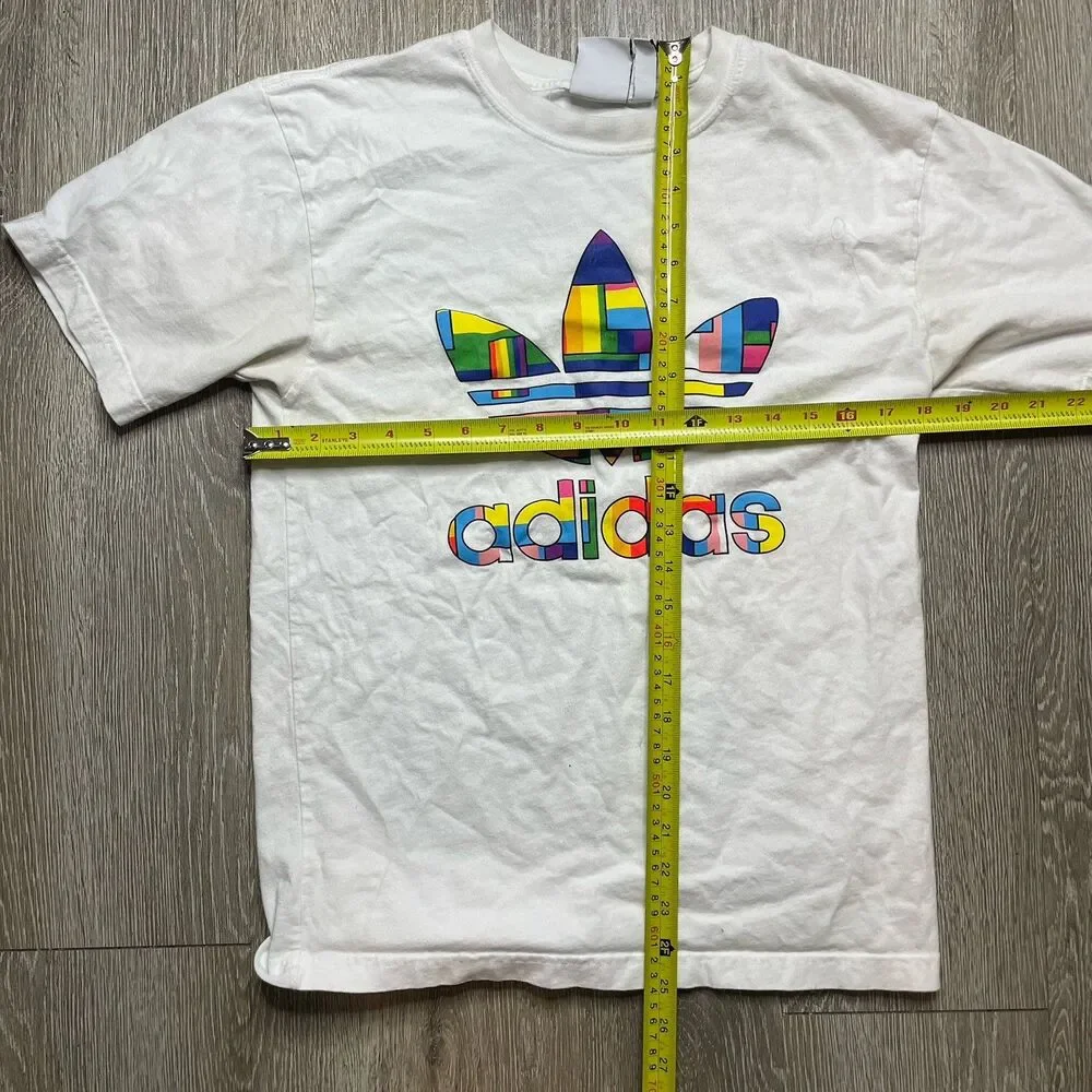 Adidas Originals Men’s Multicolor Floating Trefoil T-Shirt Size Small